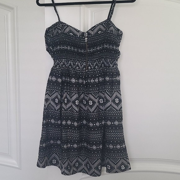 Roxy dress - Picture 2 of 3